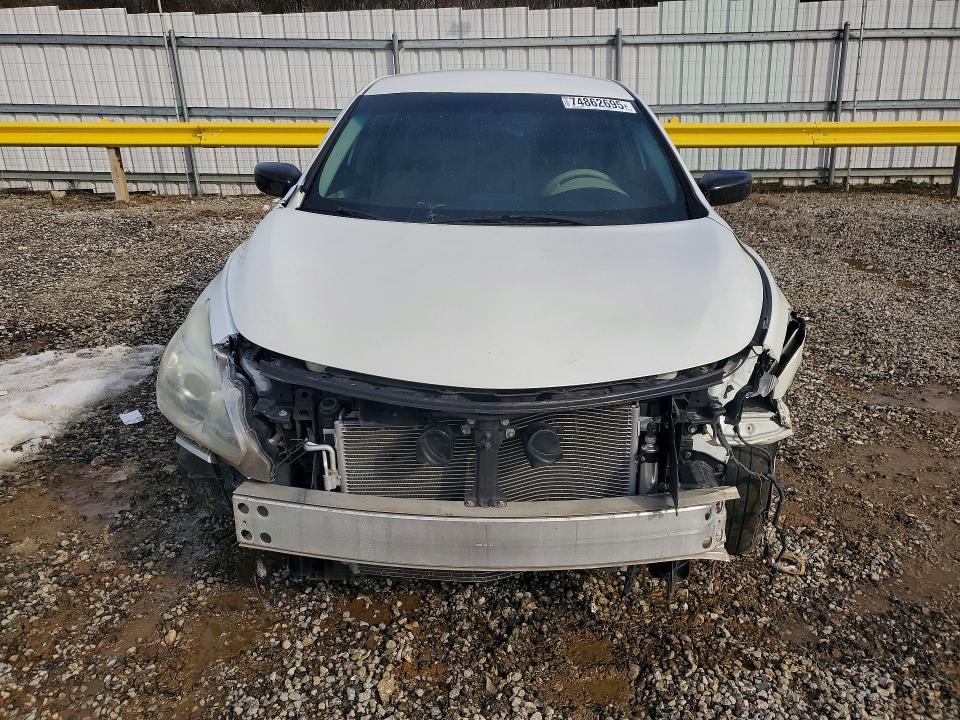 2015 Nissan Altima VIN 1N4AL3AP3FN370546 COPART salvage auction — FRONT END, TN - SALVAGE CERTIFICATE, sold $425 on 2026-07-09 (photo 5)