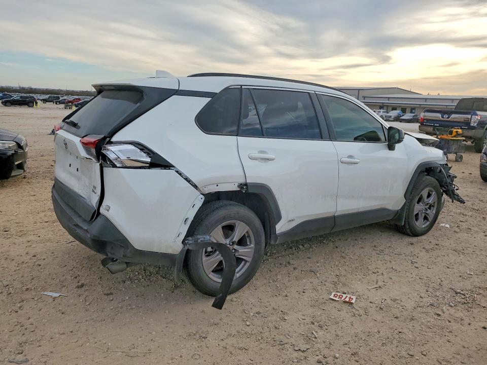 2025 Toyota Rav 4 VIN JTMLWRFV1SD593320 COPART salvage auction — FRONT END, Tx - Salvage Vehicle Title, sold $15,000 on 2026-07-16 (photo 3)
