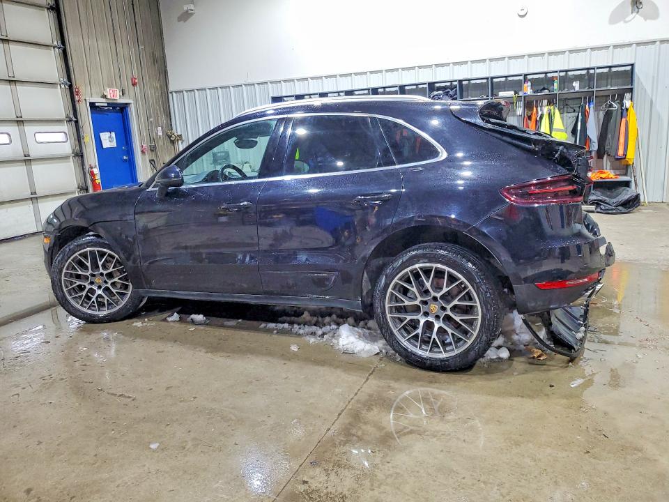 2018 Porsche Macan VIN WP1AB2A56JLB32649 COPART salvage auction — REAR END, Nh - Cert Of Title-Salvage, sold $6,600 on 2026-08-18 (photo 2)
