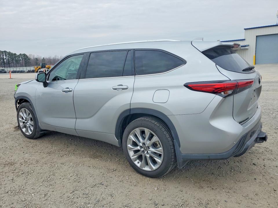 2020 Toyota Highlander VIN 5TDDZRBH7LS031231 COPART salvage auction — FRONT END, Salvage Title, sold $750 on 2026-07-27 (photo 2)