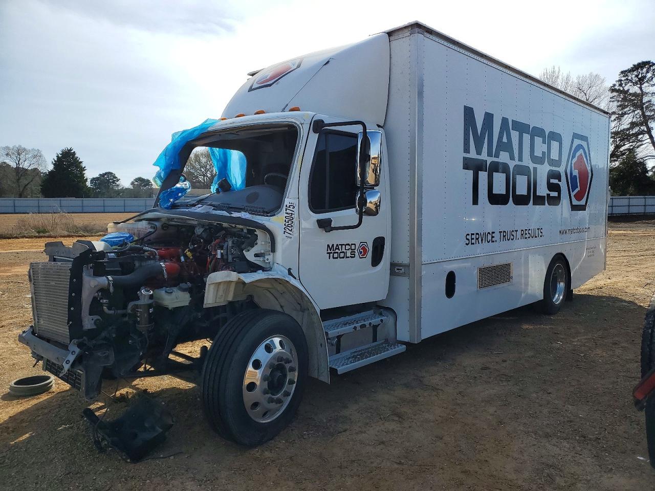 2014 Freightliner M2 VIN 1FVACWDT7HHHV2253 COPART salvage auction — Front End, TX - SALVAGE VEHICLE TITLE, sold $3,550 on 2026-04-06 (photo 2)