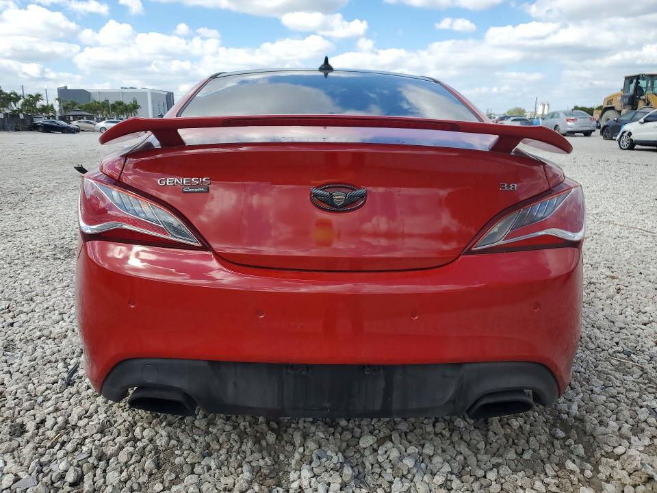 2015 Hyundai Genesis coupe VIN KMHHU6KJ7FU121864 COPART salvage auction — MINOR DENT/SCRATCHES, Fl - Cert Of Title Slvg Rebuildable, sold $1,600 on 2026-07-17 (photo 6)