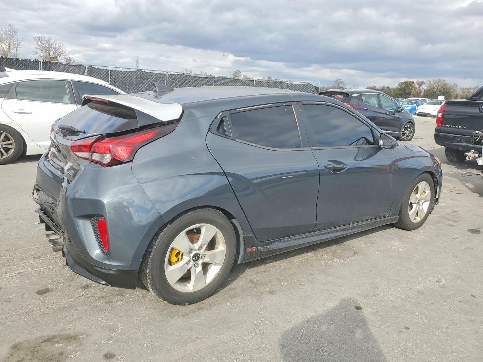 2019 Hyundai Veloster VIN KMHTH6AB7KU007141 COPART salvage auction — REAR END, Salvage Title, sold $1,500 on 2026-07-15 (photo 3)