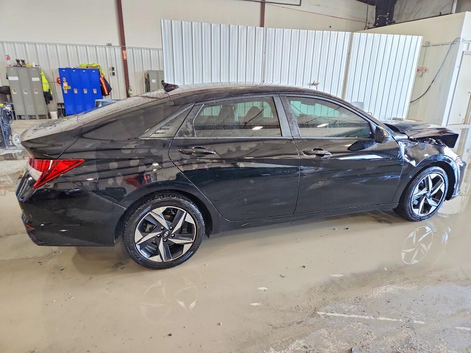 2023 Hyundai Elantra VIN KMHLS4AG3PU609043 COPART salvage auction — FRONT END, Il - Salvage Certificate, sold $4,550 on 2026-07-06 (photo 3)