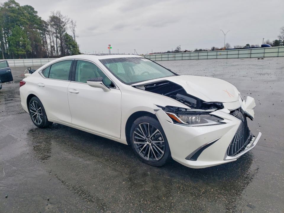 2025 Lexus ES VIN 58ADZ1B11SU185176 COPART salvage auction — FRONT END, Nc - Salvage Certificate Of Title, sold $9,500 on 2026-07-30 (photo 4)