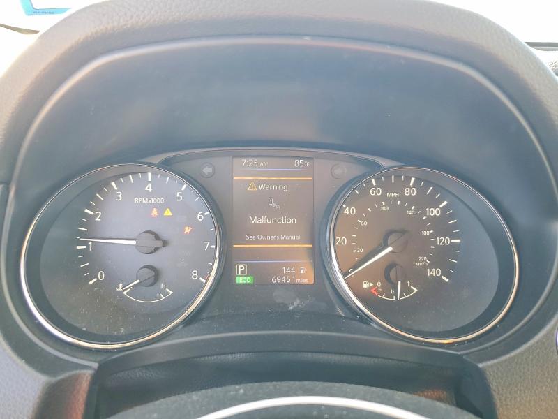 2019 Nissan Rogue VIN JN8AT2MV9KW392588 COPART salvage auction — SIDE, Tx - Salvage Vehicle Title, sold $3,500 on 2026-07-10 (photo 9)