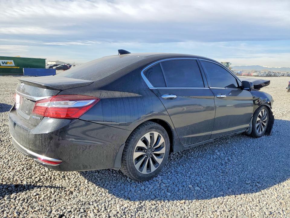 2017 Honda Accord VIN JHMCR6F37HC018382 COPART salvage auction — FRONT END, Id - Salvage Certificate Of Title, sold $975 on 2026-07-02 (photo 3)