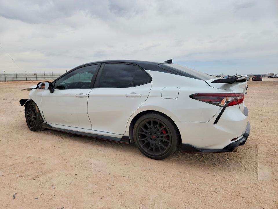 2024 Toyota Camry VIN 4T1KZ1AK6RU092463 COPART salvage auction — Front End, TX - SALVAGE VEHICLE TITLE, sold $8,900 on 2026-06-17 (photo 2)