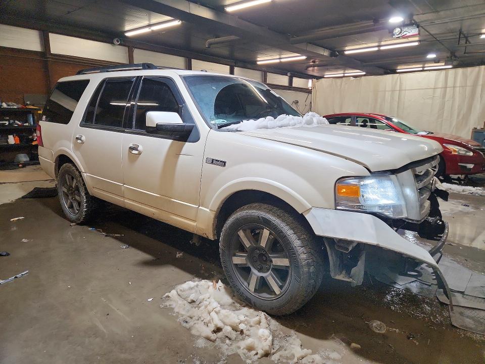 2010 Ford Expedition VIN 1FMJU2A56AEB68255 COPART salvage auction — FRONT END, Pa - Certificate Of Salvage, sold $275 on 2026-07-09 (photo 4)
