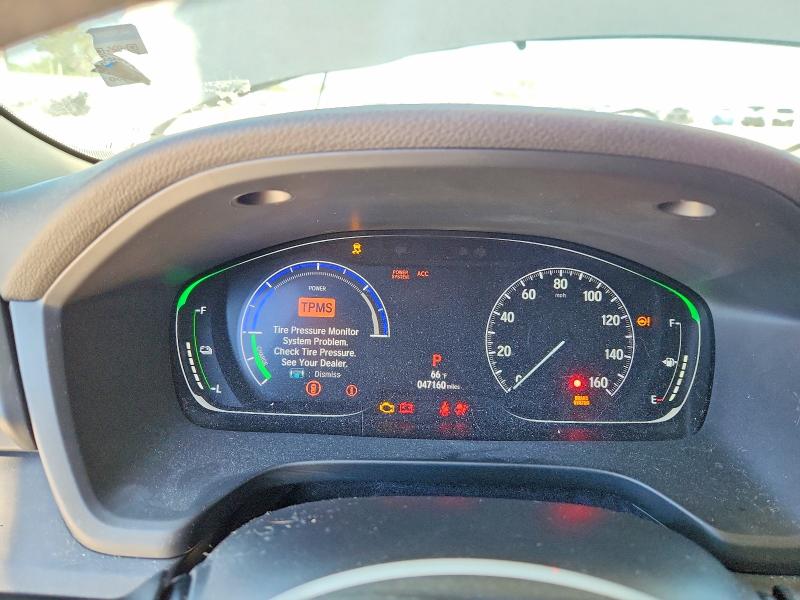 2020 Honda Insight VIN 19XZE4F55LE009534 COPART salvage auction — SIDE, Salvage Title, sold $7,600 on 2026-08-12 (photo 9)