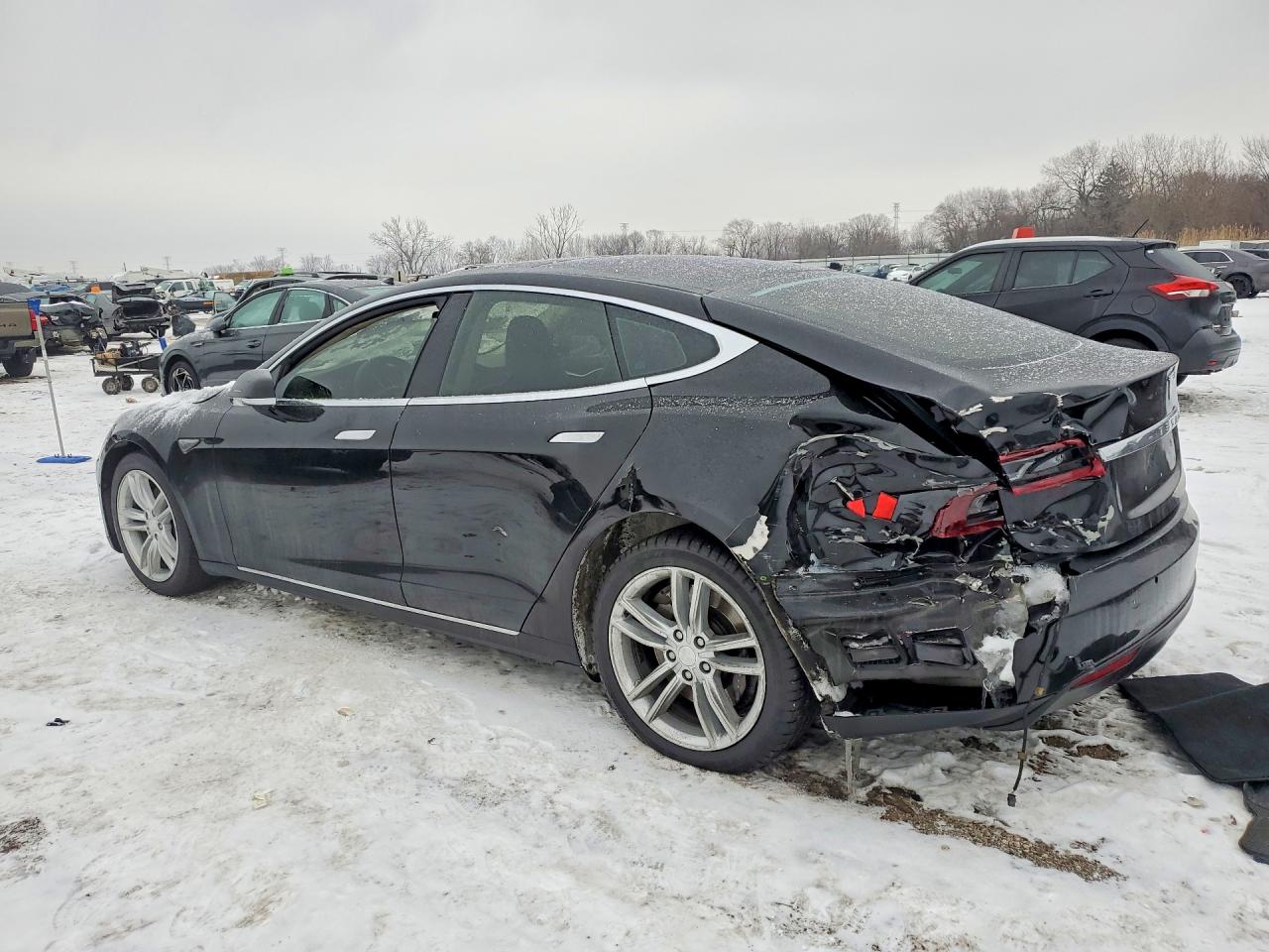 2015 Tesla Model s VIN 5YJSA1E27FF119731 COPART salvage auction — Rear End, IL - SALVAGE CERTIFICATE, sold $2,800 on 2026-04-08 (photo 2)
