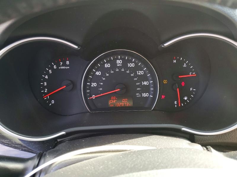 2015 Kia Sorento VIN 5XYKT4A62FG551608 COPART salvage auction — MECHANICAL, Ca - Dis/Dlr/Exp Only Clean Title, sold $1,400 on 2026-08-31 (photo 9)