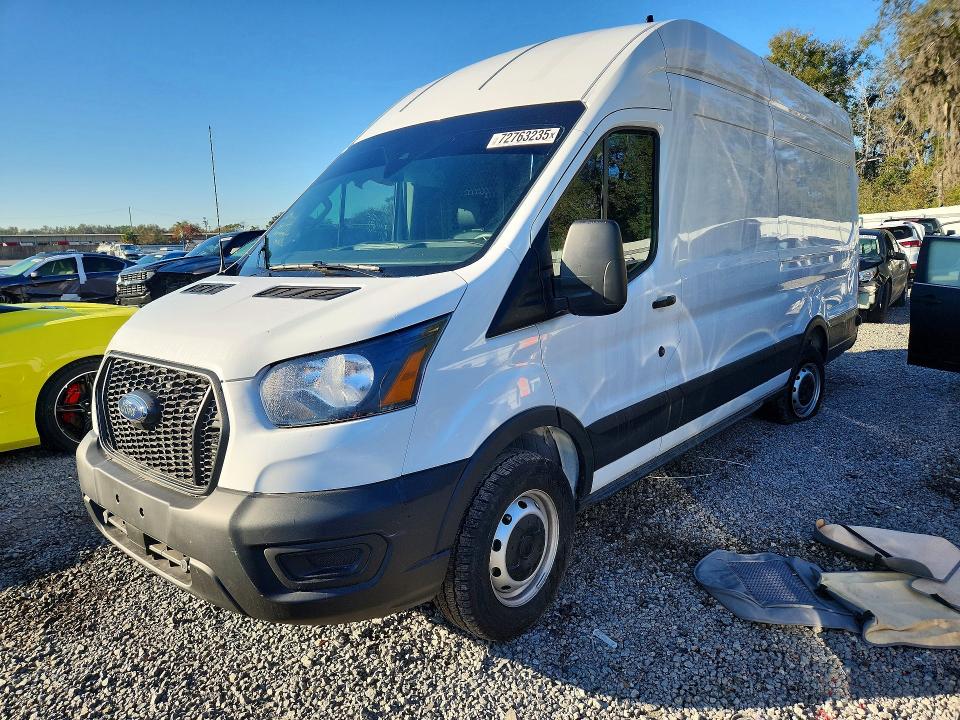 2025 Ford Transit VIN 1FTBR3X86SKA95618 — COPART salvage auction photo