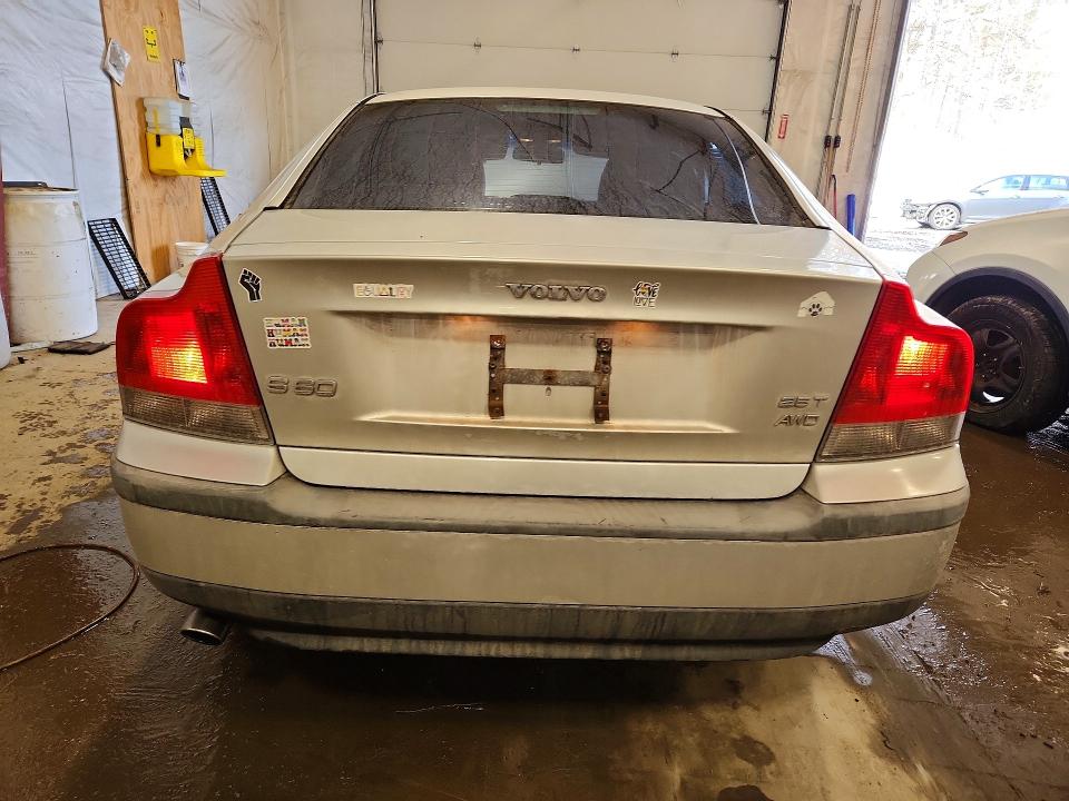 2004 Volvo S60 VIN YV1RH59H642365387 COPART salvage auction — MINOR DENT/SCRATCHES, Vt - Bill Of Sale - Parts Only, sold $200 on 2026-07-08 (photo 6)