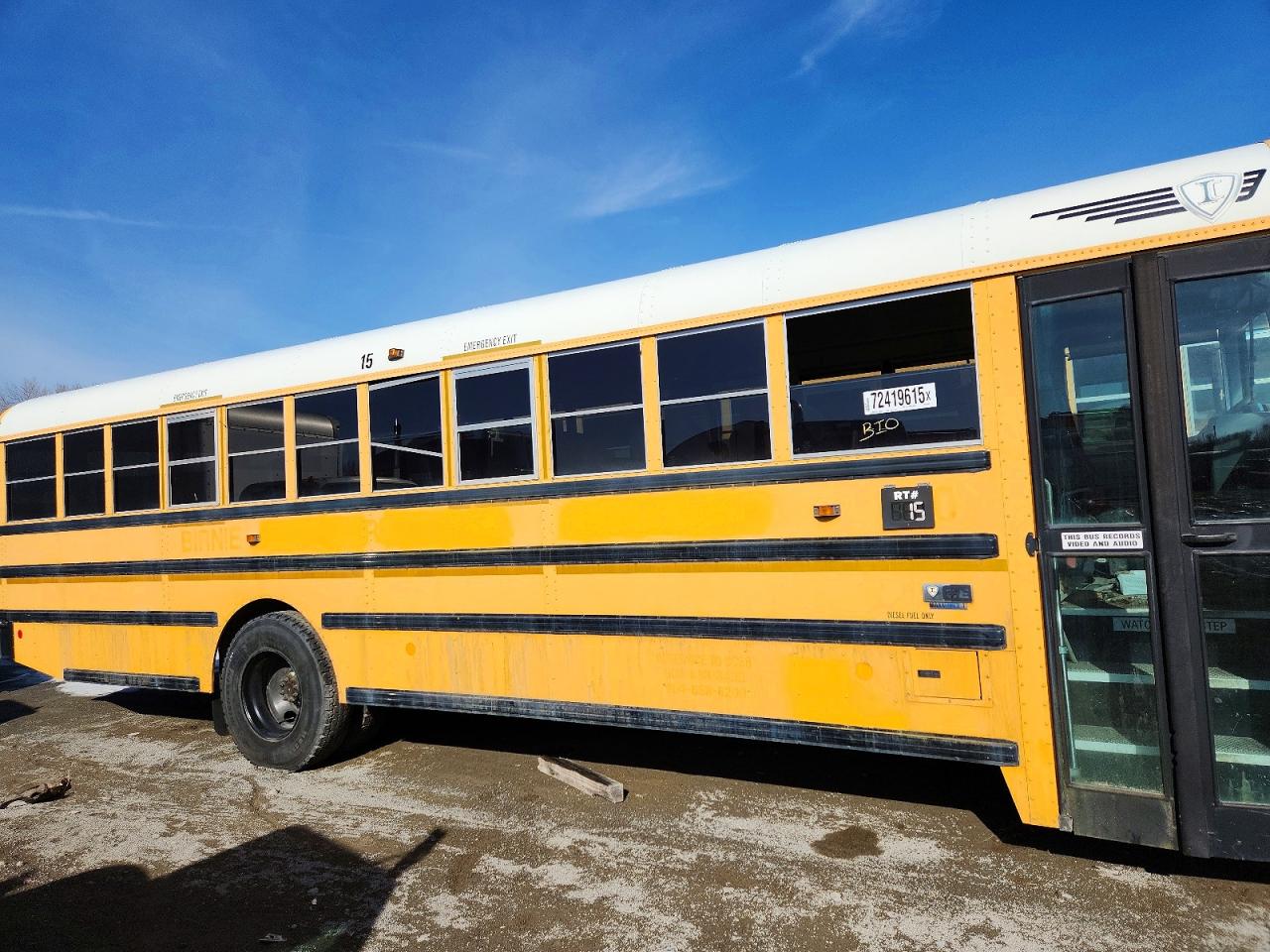 2013 Ic Corporation Ce Series School VIN 4DRBUSKN0DB199221 COPART salvage auction — Normal Wear, IL - CERTIFICATE OF TITLE, sold $1,800 on 2026-07-06 (photo 9)