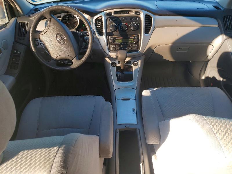 2006 Toyota Highlander hybrid VIN JTEEW21A460022207 COPART salvage auction — MINOR DENT/SCRATCHES, Ny - Mv-37 Statement Of Abnd Veh, sold $500 on 2026-07-27 (photo 8)