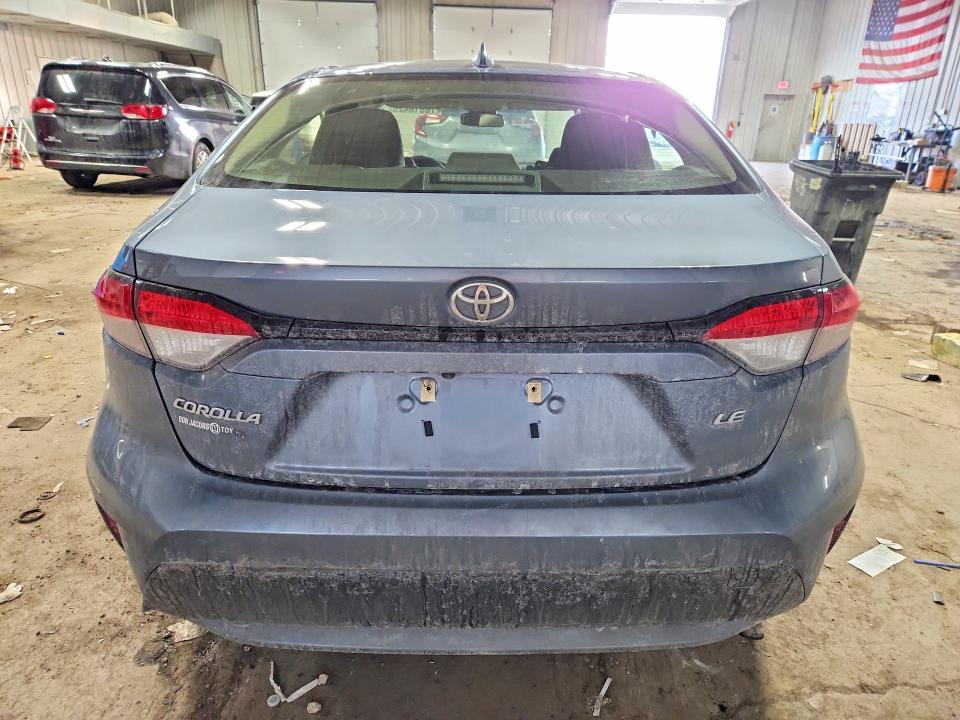 2022 Toyota Corolla VIN JTDEPMAEXNJ200839 COPART salvage auction — SIDE, WI - SALVAGE - MULTIPLE BRANDS, sold $4,250 on 2026-07-27 (photo 6)