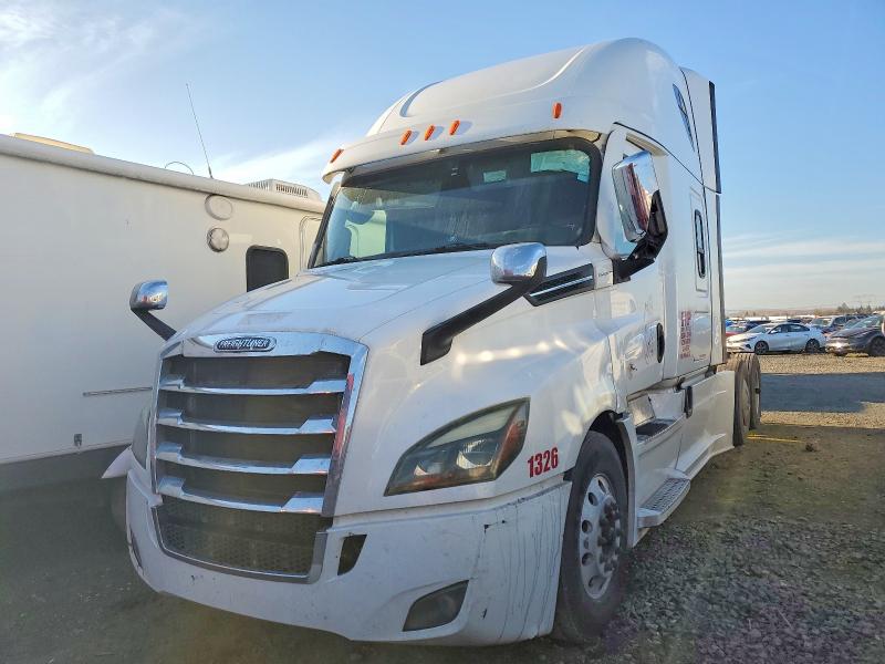 2021 Freigliner VIN 3AKJHHDR0MSMA4482 COPART salvage auction — SIDE, OH - CERTIFICATE OF TITLE, sold $13,500 on 2026-07-07 (photo 2)
