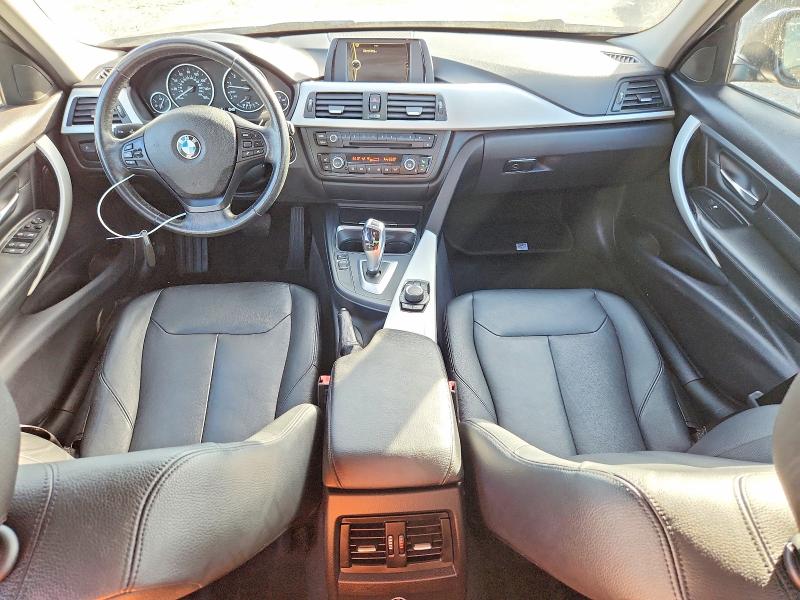 2013 BMW 3er VIN WBA3A5G58DNP26459 COPART salvage auction — WATER/FLOOD, Ca - Salvage Certificate, sold $1,350 on 2026-07-10 (photo 8)