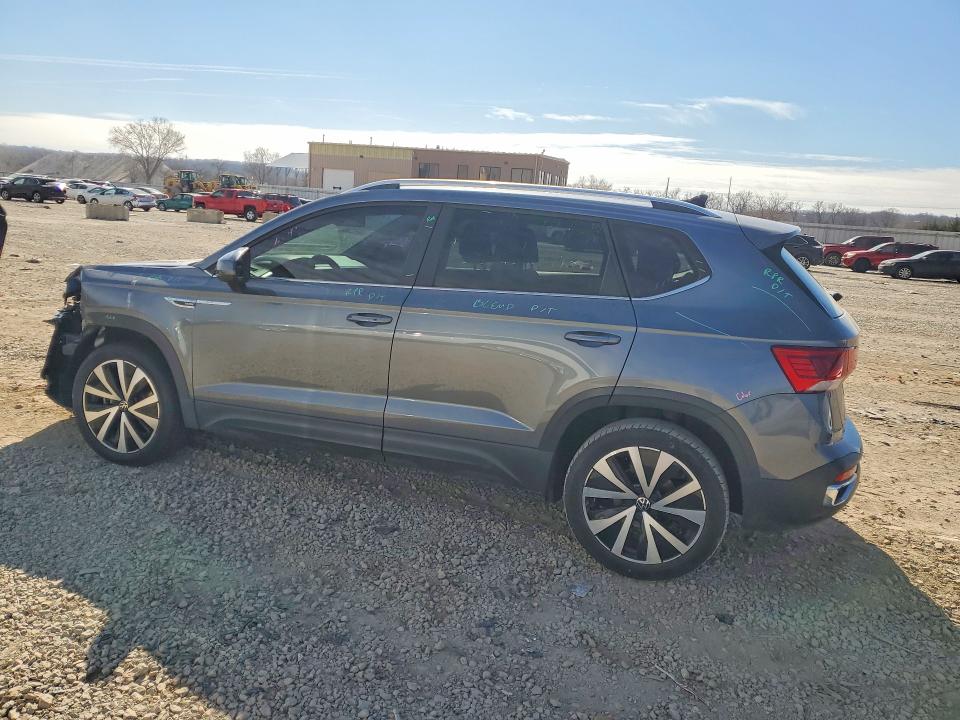 2022 Volkswagen Taos VIN 3VVTX7B2XNM073513 COPART salvage auction — FRONT END, Mo - Salvage Certificate Of Title, sold $6,800 on 2026-07-09 (photo 2)
