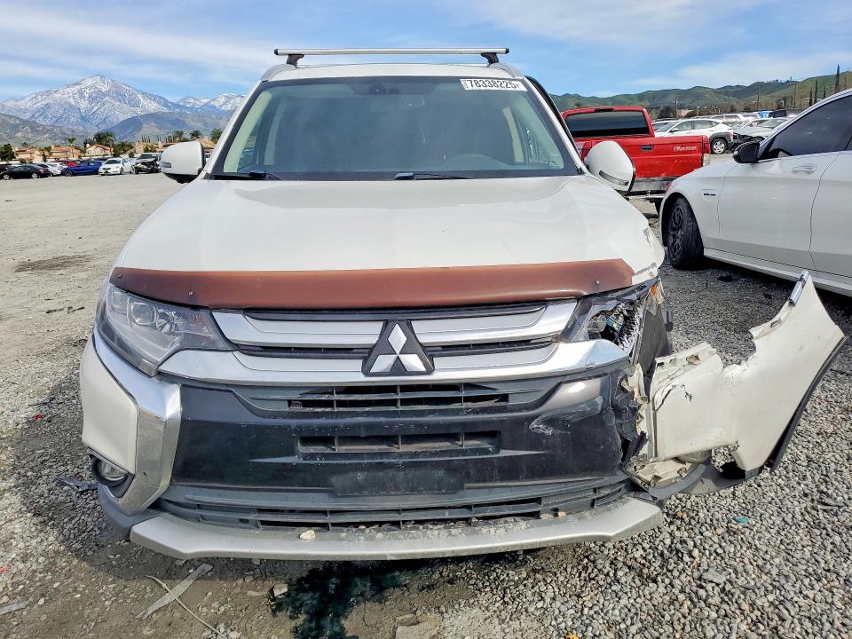 2018 Mitsubishi VIN JA4AD3A32JZ022785 COPART salvage auction — SIDE, Salvage Title, sold $550 on 2026-07-22 (photo 5)