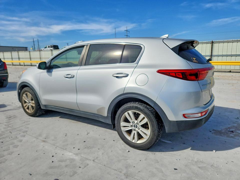 2017 Kia Sportage VIN KNDPM3AC4H7134705 COPART salvage auction — MECHANICAL, Tx - Certificate Of Title, sold $3,100 on 2026-07-31 (photo 2)