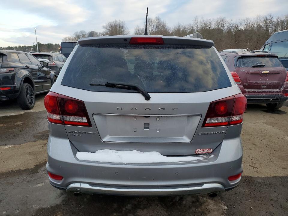 2017 Dodge Journey VIN 3C4PDDGG2HT696145 COPART salvage auction — MINOR DENT/SCRATCHES, Mi - Certificate Of Title, sold $2,900 on 2026-08-13 (photo 6)