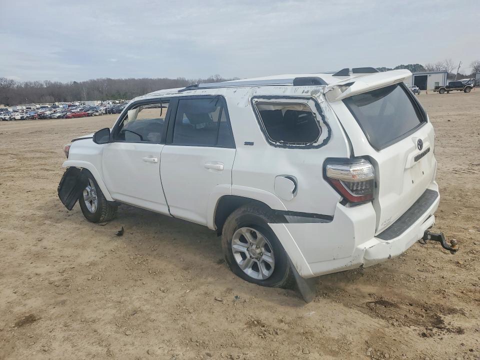 2021 Toyota 4runner VIN JTEEU5JR5M5249046 COPART salvage auction — ROLLOVER, Other, sold $3,850 on 2026-07-29 (photo 2)