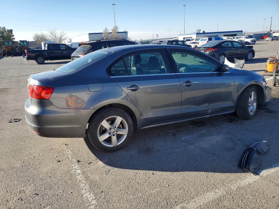 2014 Volkswagen Jetta VIN 3VW3L7AJ9EM444533 COPART salvage auction — FRONT END, Nm - Cert Of Title-Salvage, sold $125 on 2026-07-24 (photo 3)