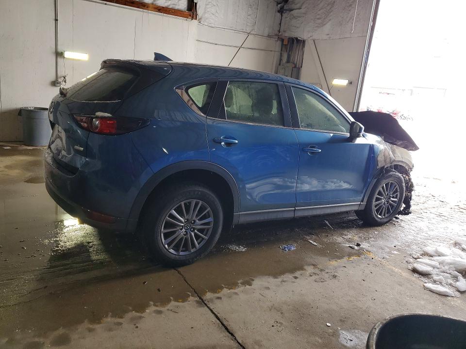 2018 Mazda Cx-5 VIN JM3KFBBM9J0461080 COPART salvage auction — ENGINE BURN, Ky - Bill Of Sale/Part Only/No Titl, sold $1,500 on 2026-07-06 (photo 3)