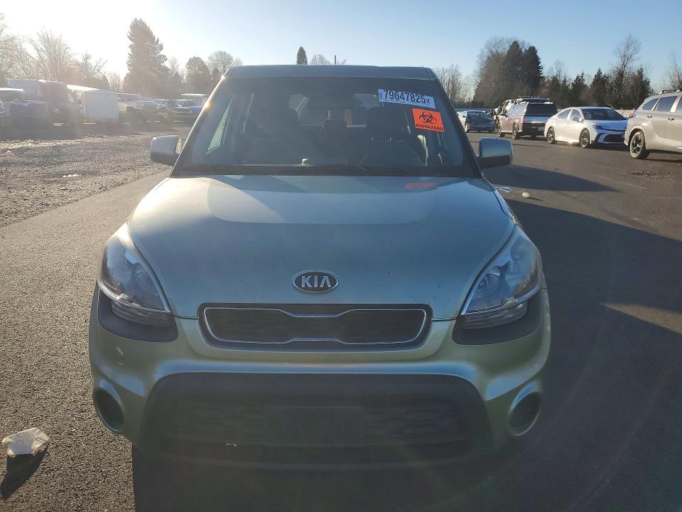 2013 Kia Soul VIN KNDJT2A55D7613889 COPART salvage auction — REAR END, Or - Salvage Title Certificate, sold $250 on 2026-07-06 (photo 5)
