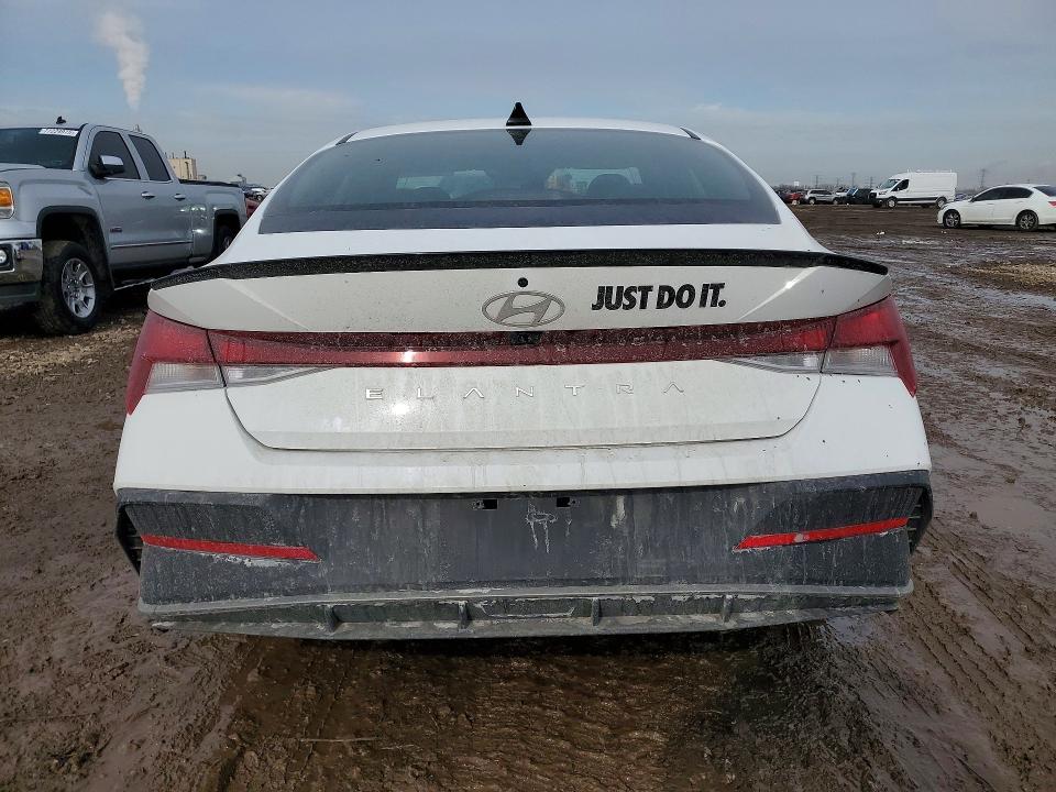 2025 Hyundai Elantra VIN KMHLM4DG7SU917377 COPART salvage auction — FRONT END, IL - SALVAGE CERTIFICATE, sold $7,800 on 2026-07-22 (photo 6)