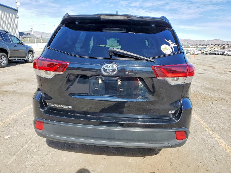 2019 Toyota Highlander VIN 5TDKZRFH5KS352958 COPART salvage auction — FRONT END, Tx - Certificate Of Title, sold $9,400 on 2026-07-14 (photo 6)