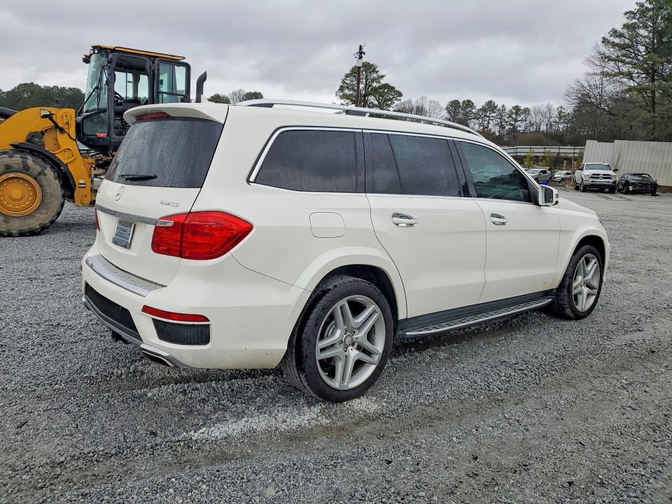 2015 Mercedes-benz Gl-class VIN 4JGDF7DE0FA441172 COPART salvage auction — MECHANICAL, Ga - Dealer Only Clean Title (P), sold $4,750 on 2026-07-08 (photo 3)