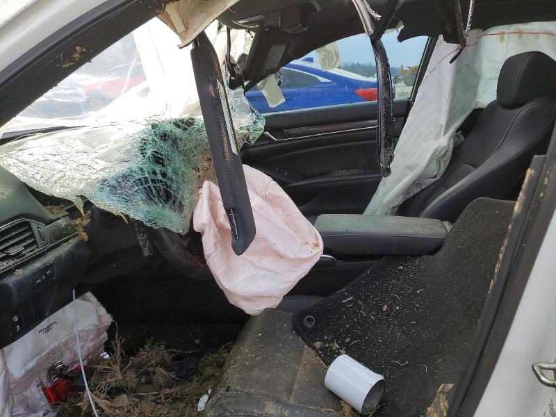2019 Honda Accord VIN 1HGCV2F38KA033953 COPART salvage auction — ROLLOVER, La - Cert Of Title-Salvage, sold $2,550 on 2026-07-02 (photo 7)