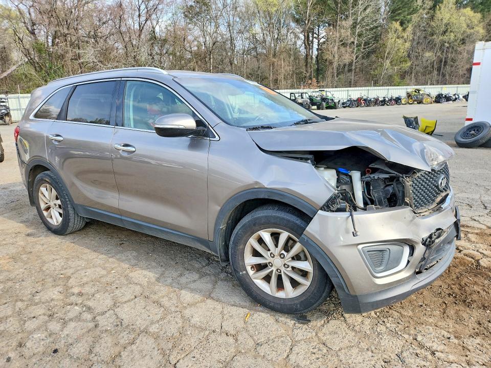 2016 Kia Sorento VIN 5XYPG4A30GG076073 COPART salvage auction — FRONT END, Tx - Salvage Vehicle Title, sold $1,400 on 2026-07-02 (photo 4)