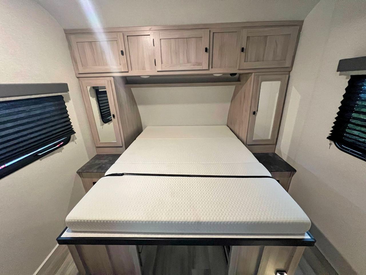 2023 Coachmen All models VIN 5ZT2SBTB7PS046174 COPART salvage auction — Rear End, GA - CERTIFICATE OF TITLE (P), sold $7,100 on 2026-04-09 (photo 7)