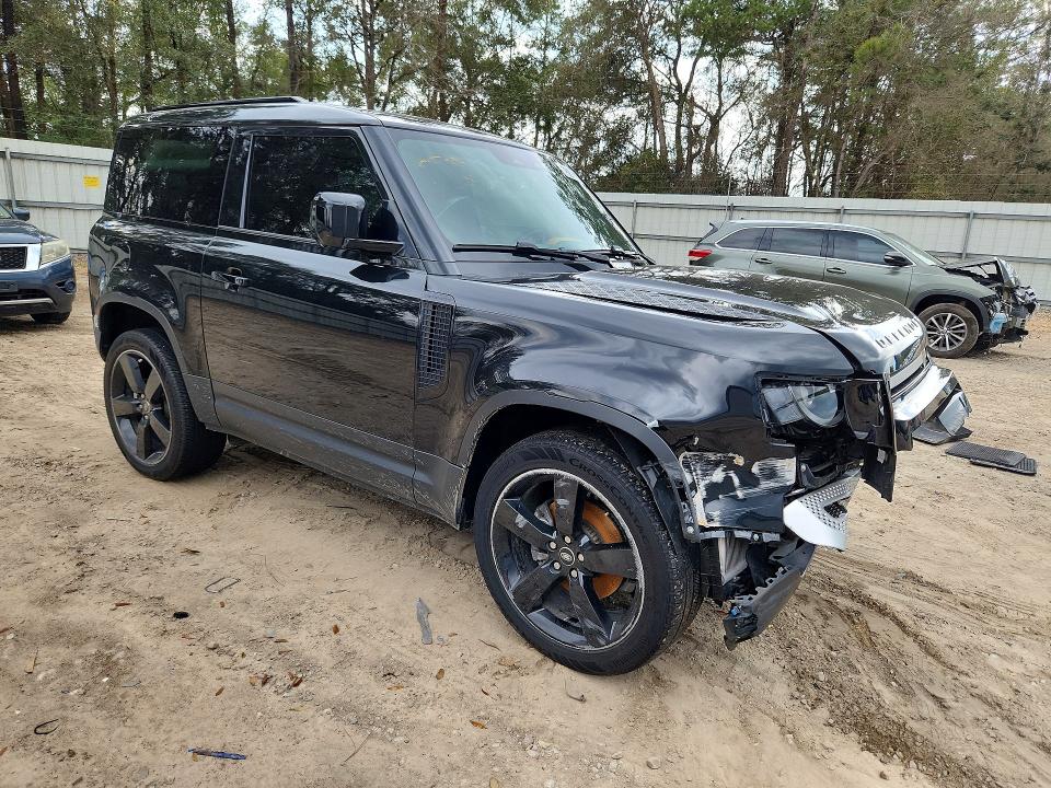 2024 Land rover Defender VIN SALEJ6EX2R2334049 COPART salvage auction — FRONT END, Fl - Cert Of Title Slvg Rebuildable, sold $19,800 on 2026-07-31 (photo 4)