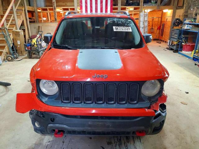 2017 Jeep Renegade VIN ZACCJBCB3HPE91186 COPART salvage auction — FRONT END, Sd - Cert Of Title-Salvage, sold $150 on 2026-08-04 (photo 5)