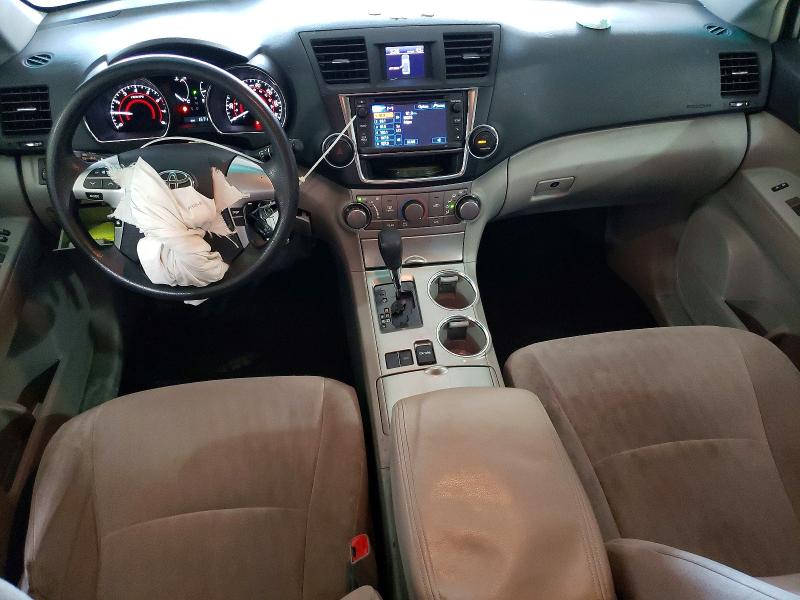 2013 Toyota Highlander VIN 5TDZA3EH6DS037531 COPART salvage auction — FRONT END, Md - Cert Of Salvage > 75% Damage, sold $450 on 2026-07-24 (photo 8)