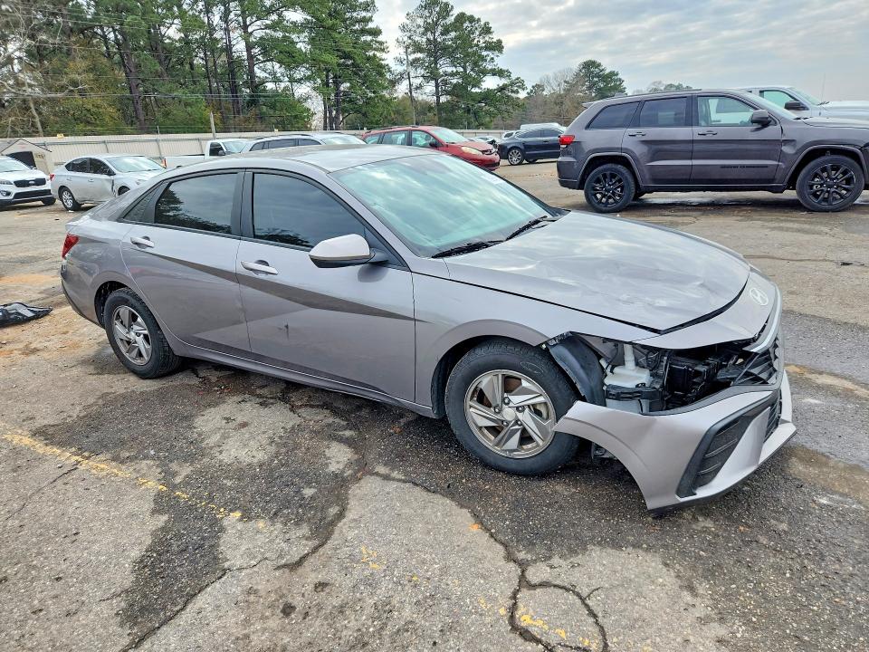 2024 Hyundai Elantra VIN KMHLL4DG1RU690250 COPART salvage auction — FRONT END, Fl - Cert Of Title Slvg Rebuildable, sold $5,400 on 2026-07-20 (photo 4)