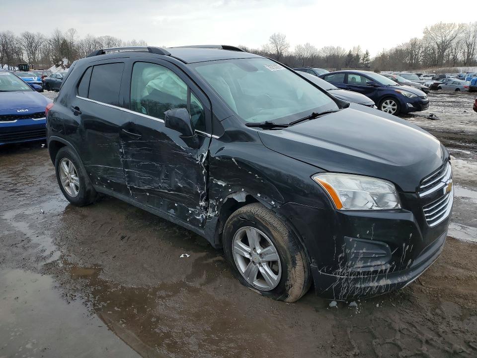 2016 Chevrolet Trax VIN KL7CJPSBXGB541327 COPART salvage auction — SIDE, Pa - Certificate Of Salvage, sold $850 on 2026-07-27 (photo 4)
