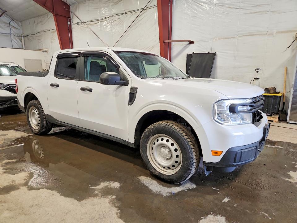 2024 Ford Maverick x3 VIN 3FTTW8B98RRA28793 COPART salvage auction — FRONT END, VA - CERT OF TITLE - SALVAGE, sold $9,400 on 2026-07-30 (photo 4)
