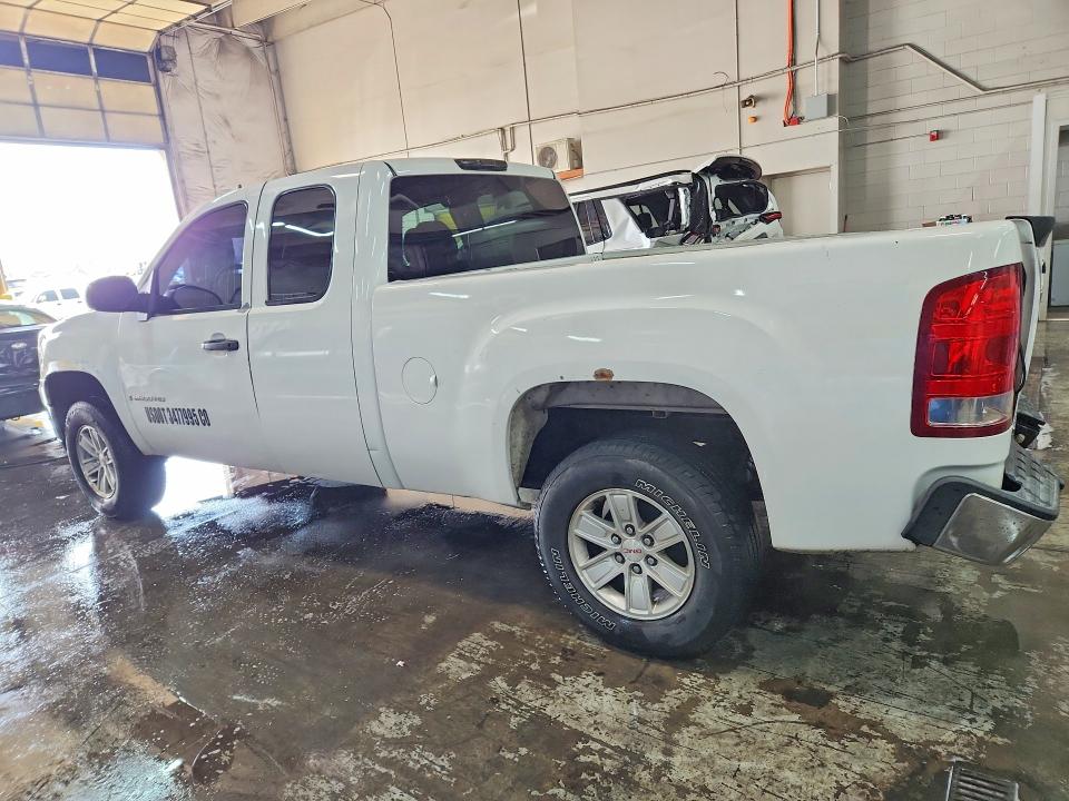 2008 Gmc SIERRA VIN 1GTEK19J18Z292735 COPART salvage auction — REAR END, CO - PUBLIC - SALVAGE TITLE, sold $1,100 on 2026-07-29 (photo 2)