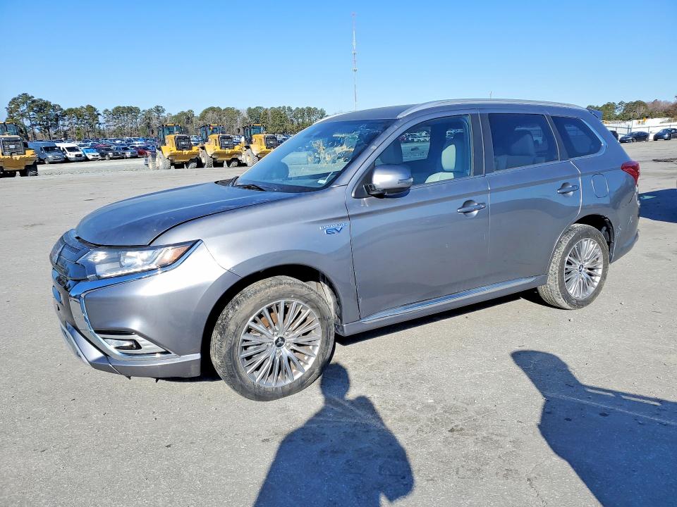 2022 Mitsubishi Outlander VIN JA4J2VA7XNZ030210 COPART salvage auction — FRONT END, Fl - Dealer Only Clean Title (P), sold $10,500 on 2026-07-28 (photo 1)