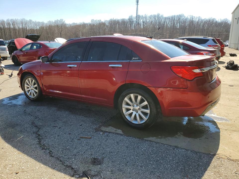 2013 Chrysler 200 VIN 1C3CCBCGXDN547248 COPART salvage auction — MINOR DENT/SCRATCHES, In - Certificate Of Title (P), sold $500 on 2026-07-02 (photo 2)