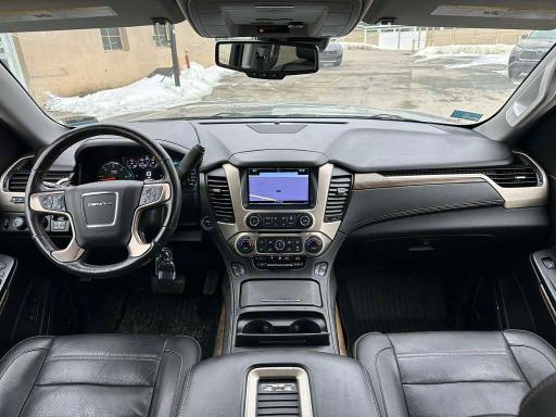 2018 Gmc Yukon xl VIN 1GKS2HKJXJR144518 COPART salvage auction — MINOR DENT/SCRATCHES, RI - CERTIFICATE OF TITLE, sold $1,600 on 2026-07-22 (photo 5)