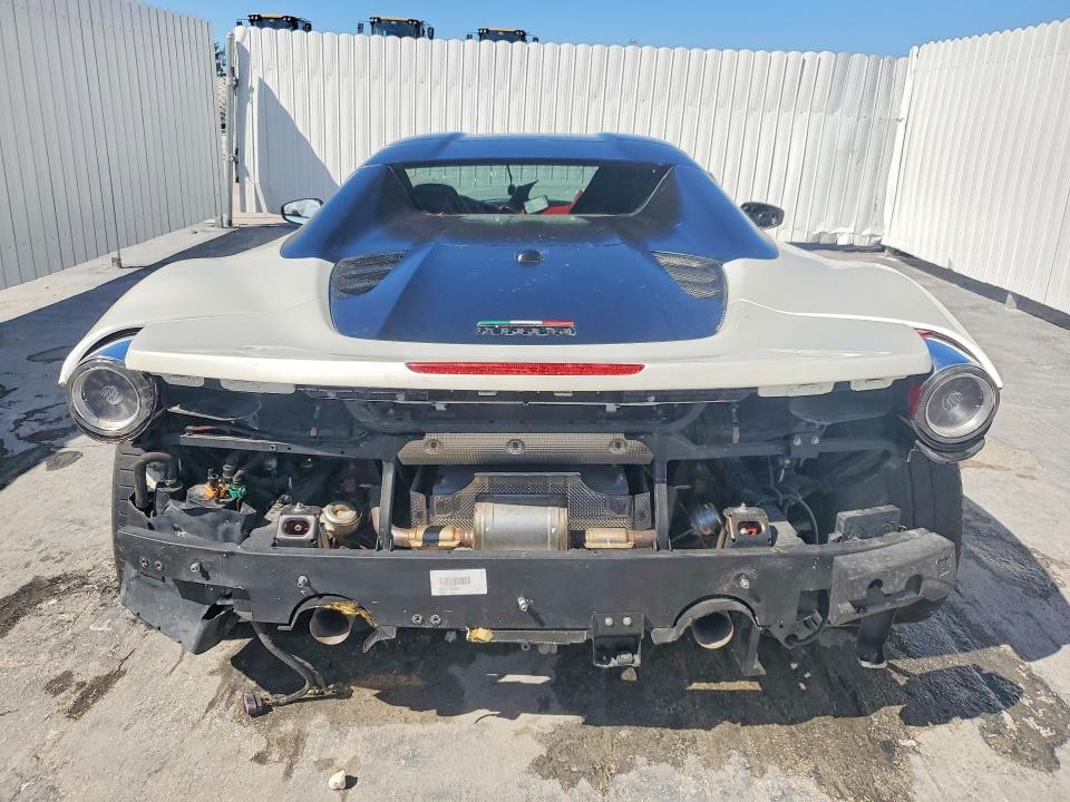 2018 Ferrari 488 SPIDER VIN ZFF80AMA4J0229716 COPART salvage auction — FRONT END, FL - CERT OF TITLE SLVG REBUILDABLE, sold $22,200 on 2026-07-28 (photo 6)