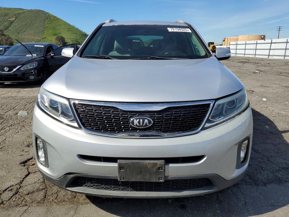 2015 Kia Sorento VIN 5XYKT4A62FG551608 COPART salvage auction — MECHANICAL, Ca - Dis/Dlr/Exp Only Clean Title, sold $800 on 2026-07-09 (photo 5)