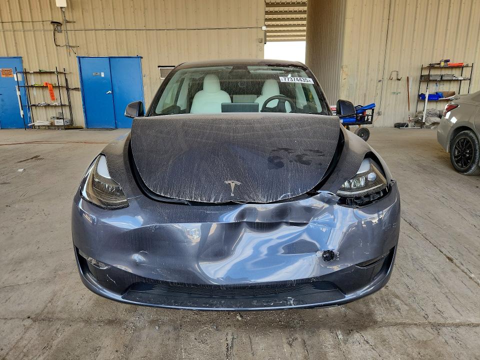 2023 Tesla Model y VIN 7SAYGDED8PF942104 COPART salvage auction — REAR END, Salvage Title, sold $2,800 on 2026-07-22 (photo 5)